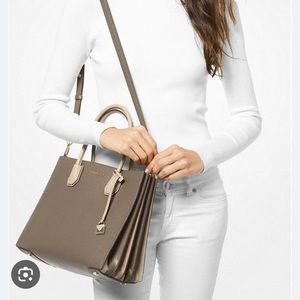 Michael Kors Large Grey Mercer Pebbled Accordion Tote Crossbody Shoulder Bag